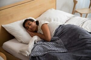 Best sleep positions to prevent neck and back pain